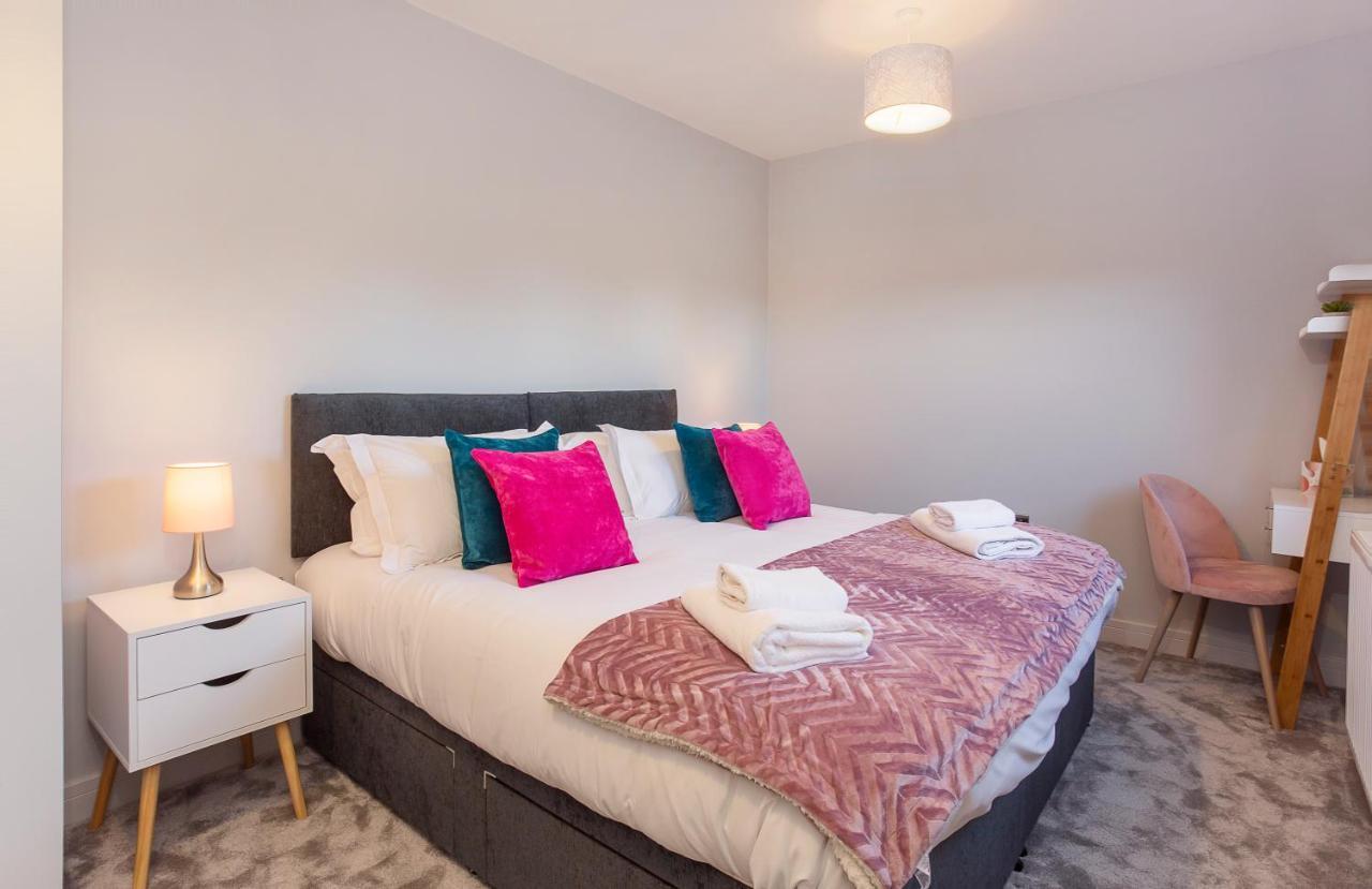 Апартаменти The Luxury Potting Shed With Free Parking! Йорк Екстер'єр фото